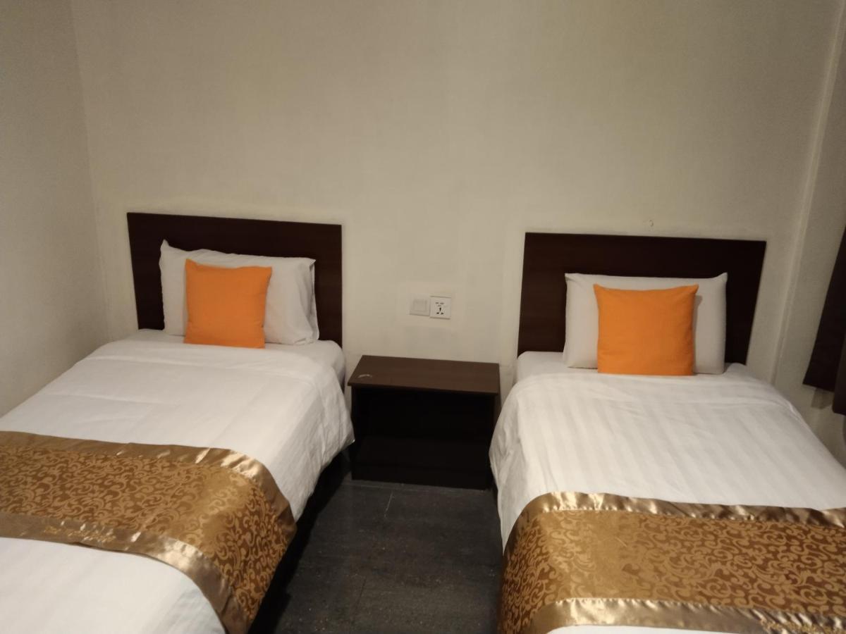 One World Hotel Kulai Ngoại thất bức ảnh
